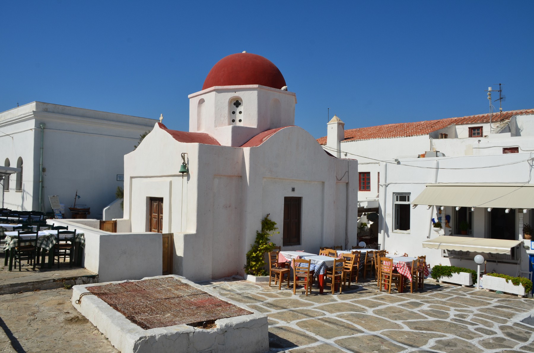 Mikonos